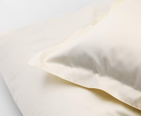 DUX beddengoed satijn effen beige