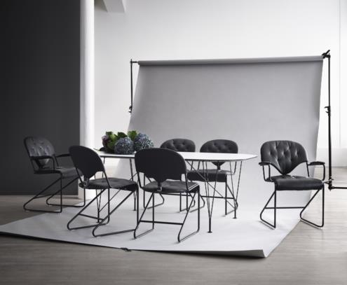 Inter eettafel zwart wit